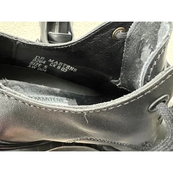 Dr Martens Black Leather Air Cushioned Sole Oxford Shoes Size 5 Chunky Y2K - Picture 8 of 12